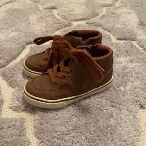 Toddler boys high top sneakers